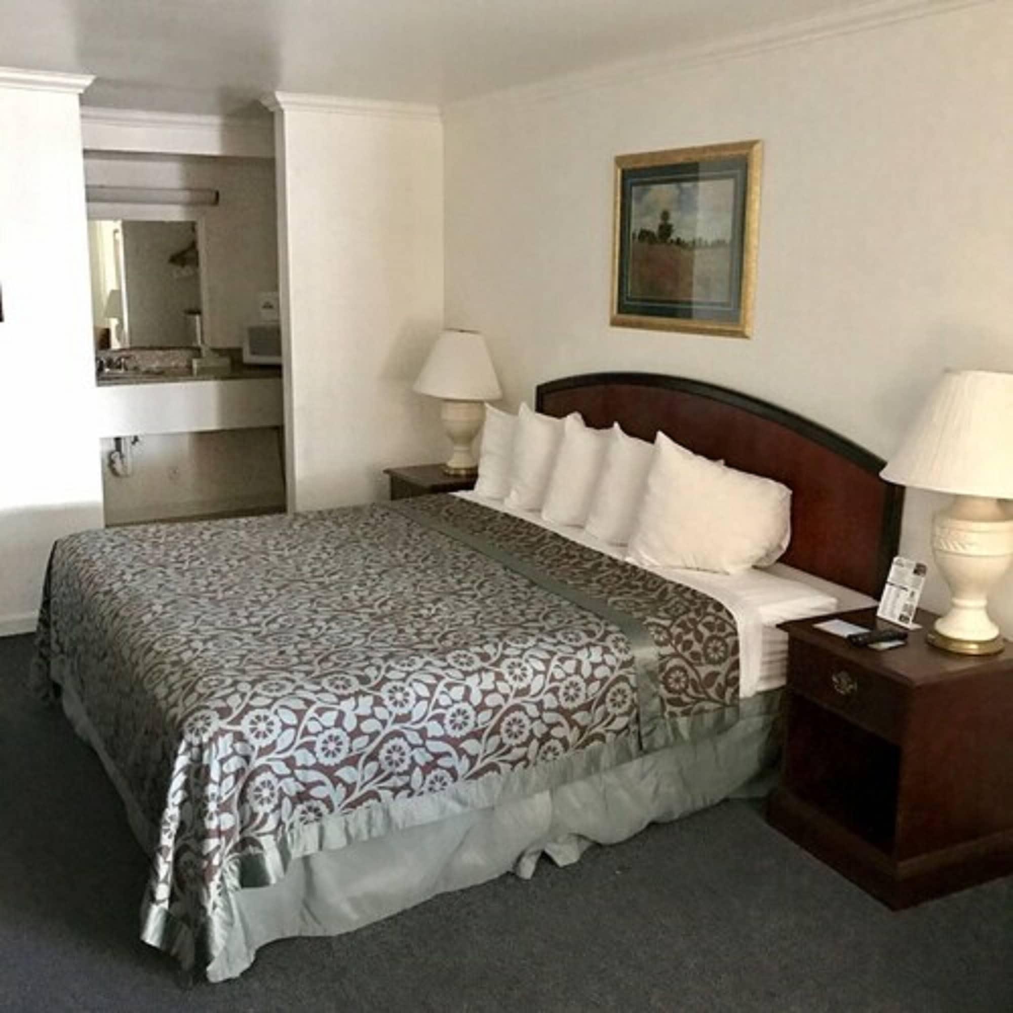 Days Inn By Wyndham Everett Ngoại thất bức ảnh